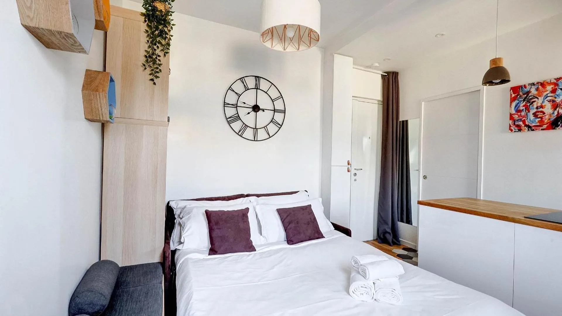 1Br Champs-Elysees - Cityapartmentstay Paris 0*,  France
