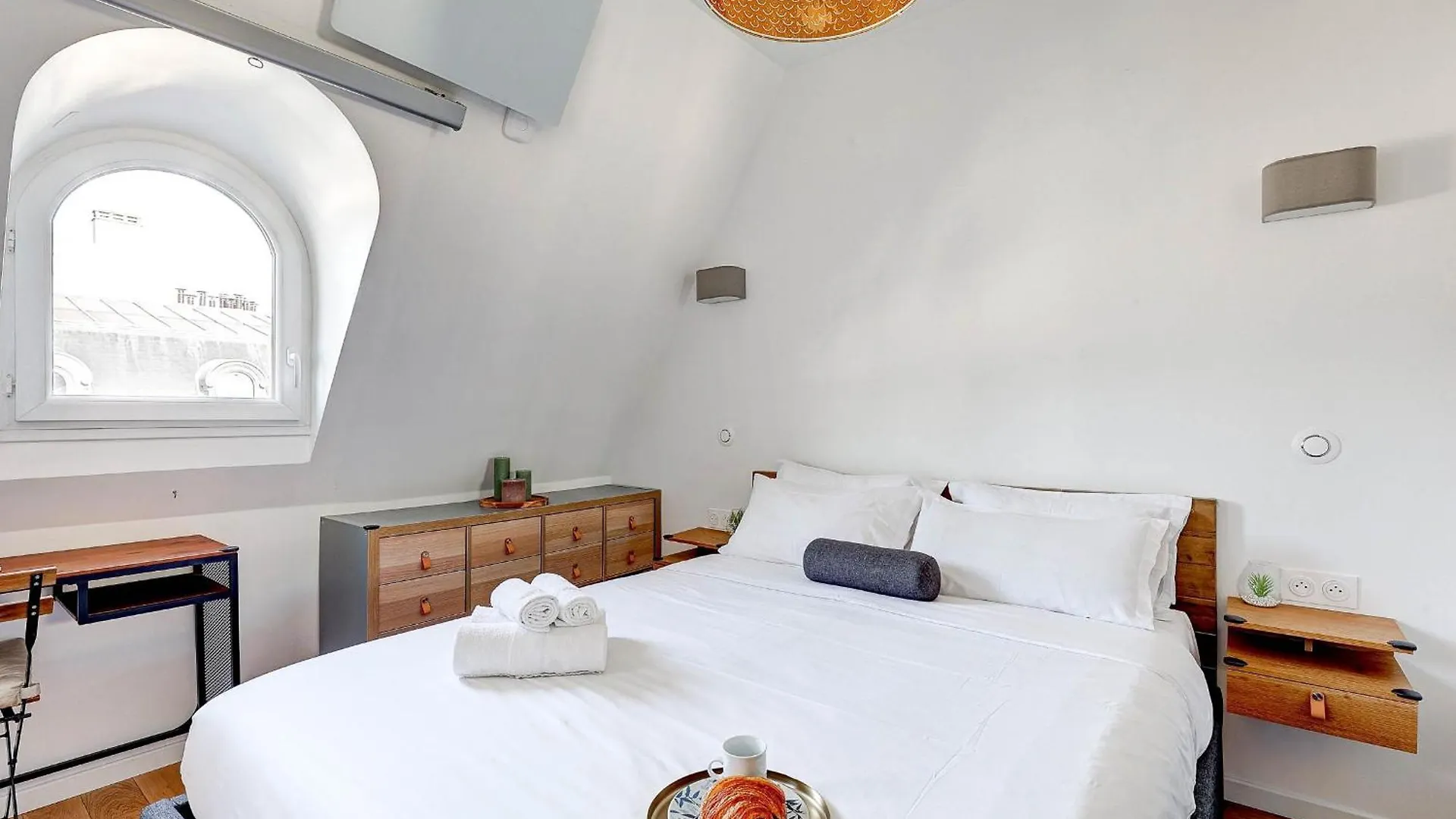 1Br Champs-Elysees - Cityapartmentstay Paris France
